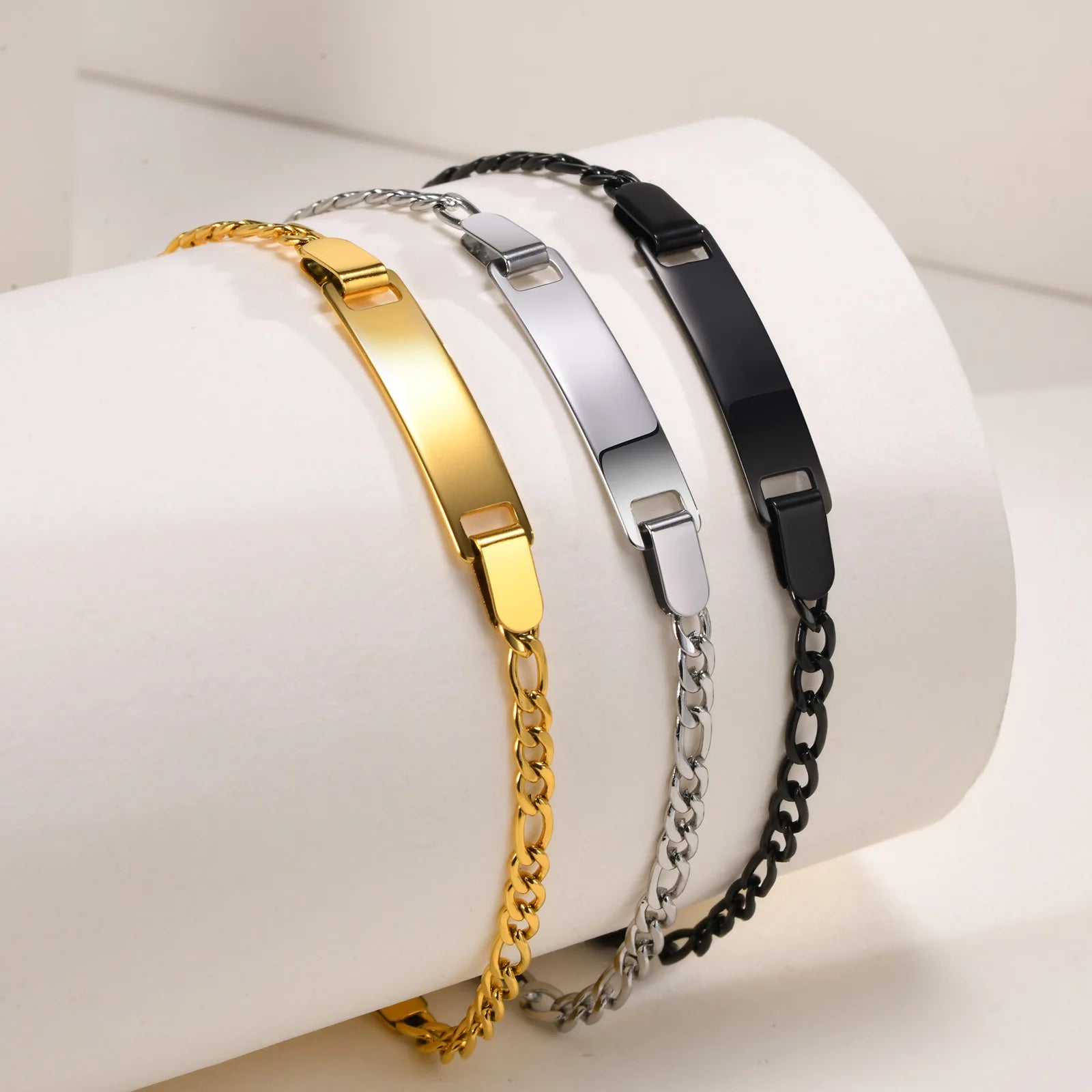 Personalized Name Elegant Bracelet - Gold Plated Stainless Steel Jewelry Wrist  Accessory Prefect Gifts for Birthday Anniversary